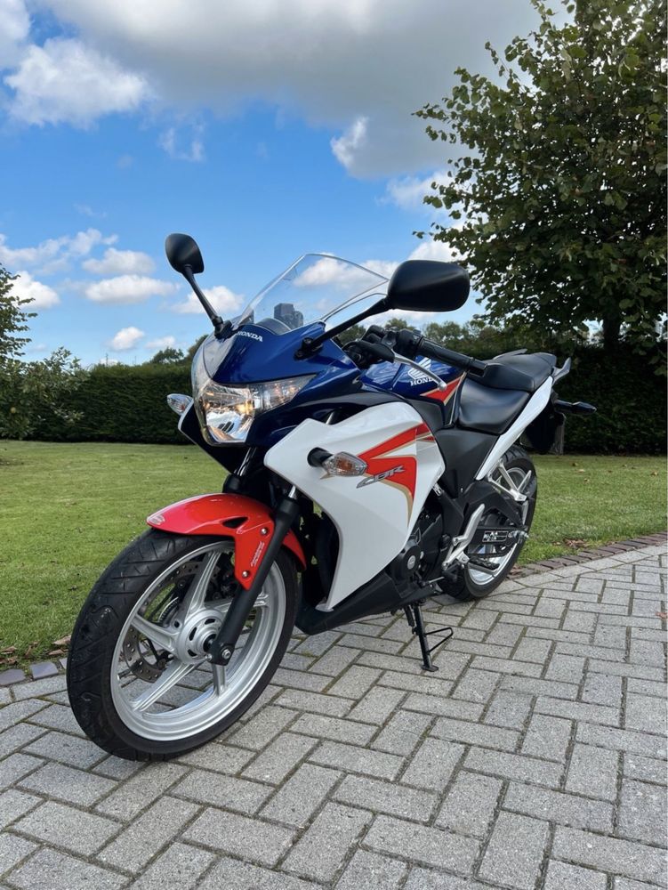 Honda Cbr 250R  A2