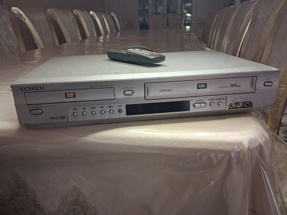 Продается видеомагнитофон