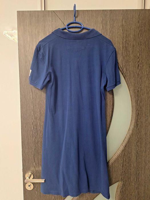 Rochie Moncler mărimea XXL.