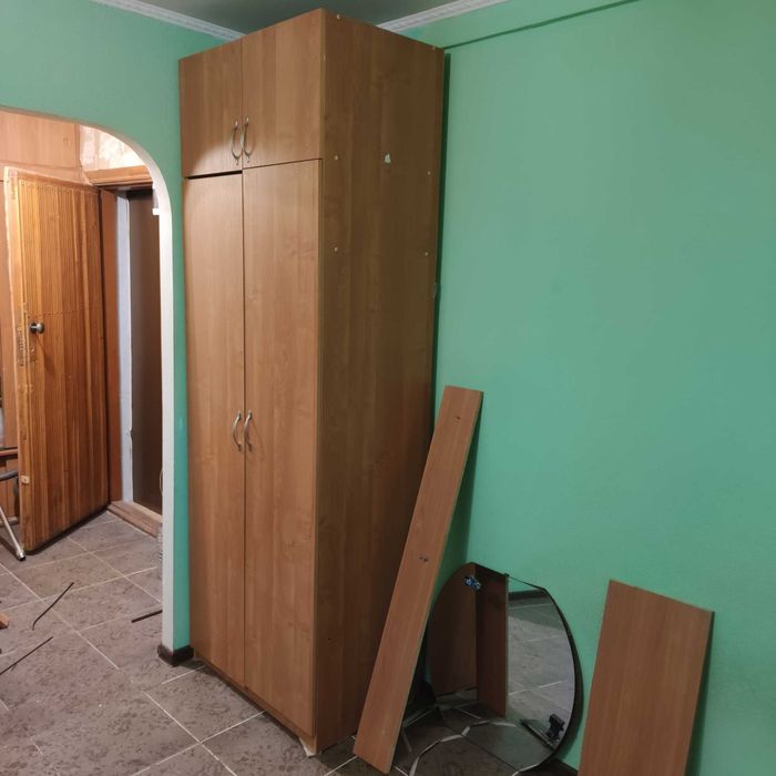Продам шкаф для одежды