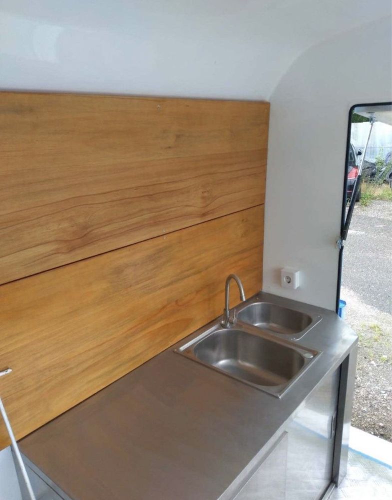 Rulota Food Truck| DE VANZARE| Pentru festivaluri sau locatie fixa