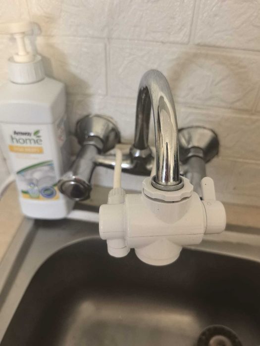 Система за пречистване на вода с UV лампа