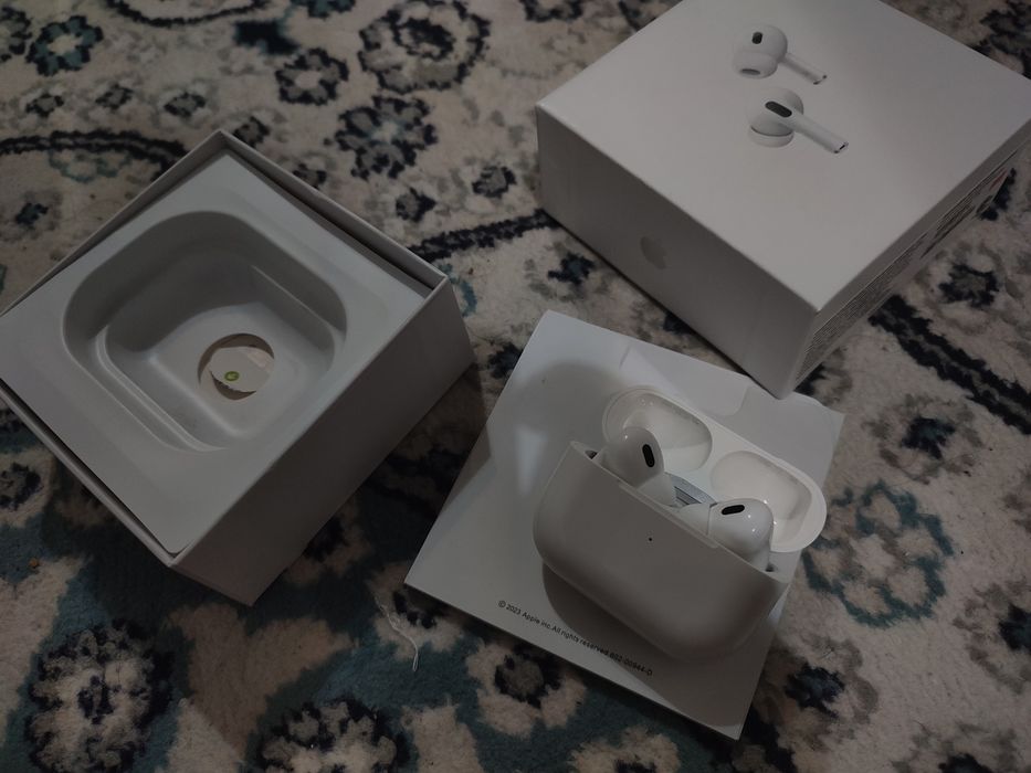Airpods pro 2 среднего качества