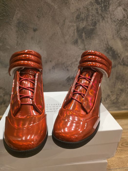 Vând Maison Margiela Red 43