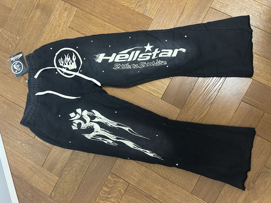 Pantaloni Flared Hellstar