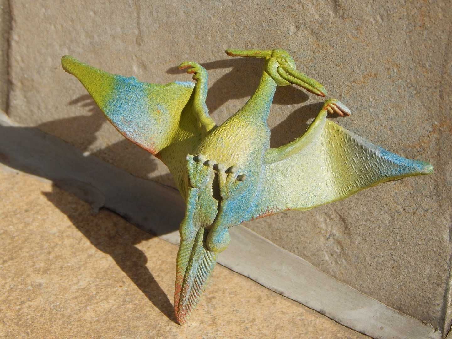 Jucarie dinozaur pasare Pterodactil (Pteranodon) din cauciuc flexibil
