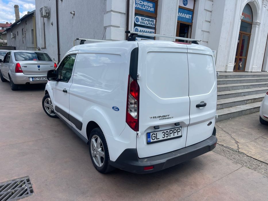 Vând Ford Transit Connect