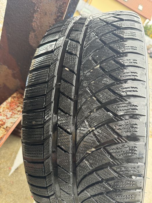 Jenti Q7  cu cauciucuri de iarna