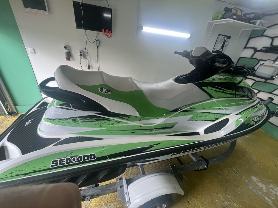 Продавам джет Seado в топ състояние