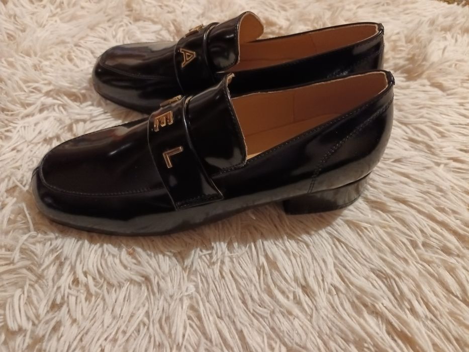 Chanel ест.кожа  обувки