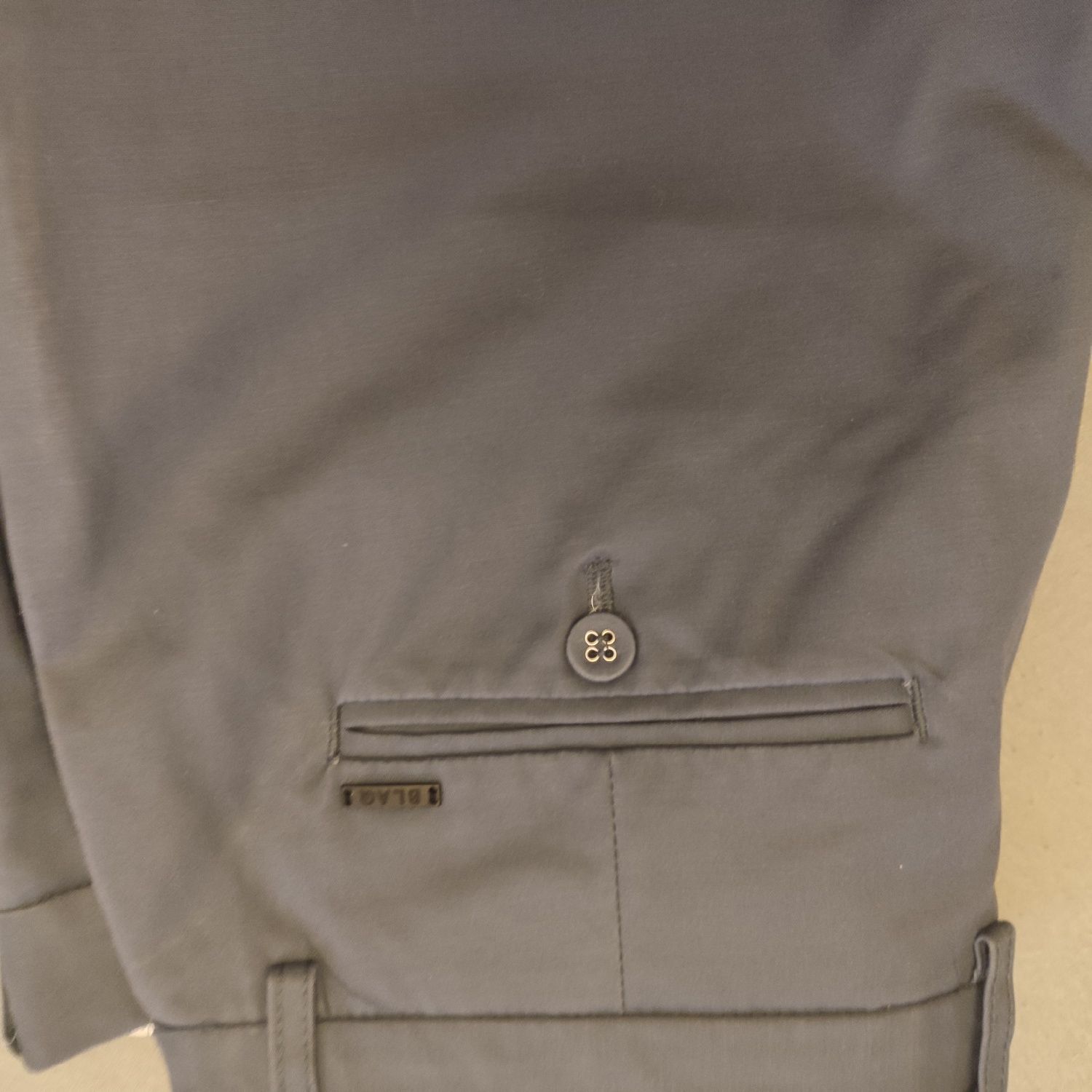 Pantaloni bărbați skini  chino- slim fit conici 3 perechi Oferta