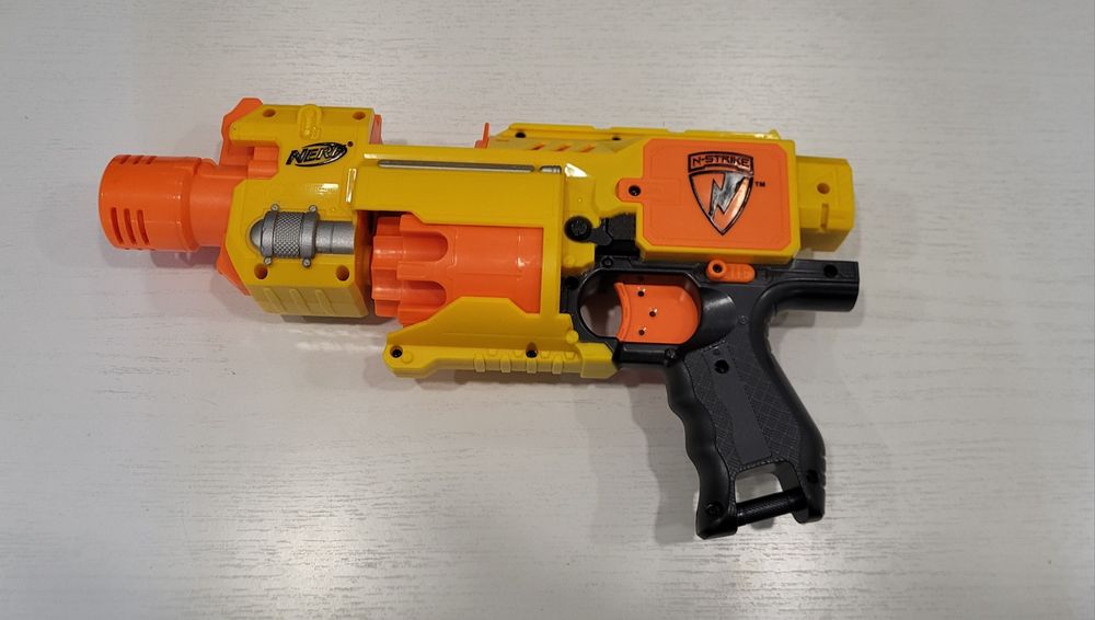Nerf Barricade RV-10, полуавтоматический игрушечный автомат на моторе