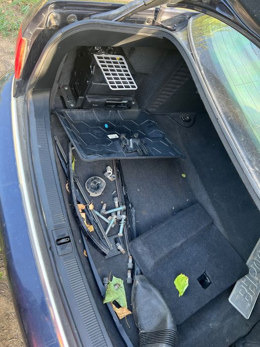 Продава се на части Ауди а8 д2