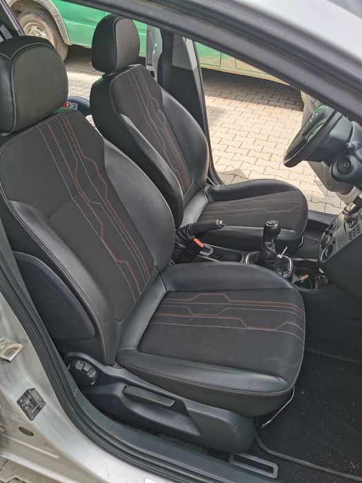 Opel Corsa D 2013