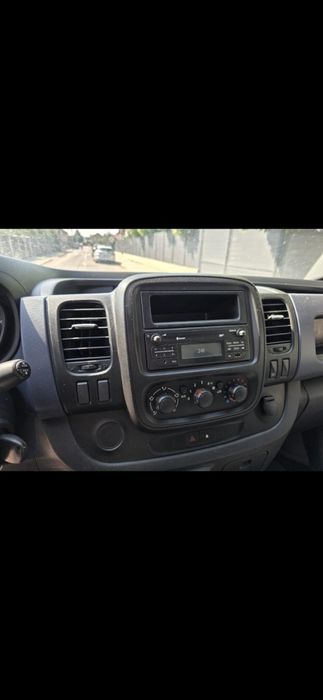 Opel vivaro  opel vivaro