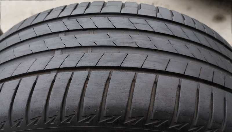 225 45 17- o anvelopa (cauciuc) de vara BRIDGESTONE Turanza T005