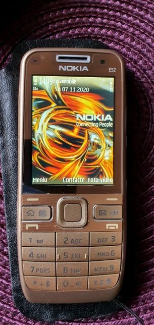 Nokia E52 Metal Aluminium Gold, IMPECABIL