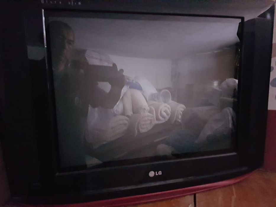 Телевизор LG 21"