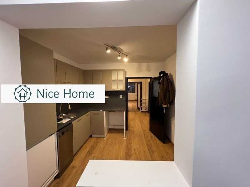 Продава се Тристаен апартамент в София, Мусагеница - 77 кв.м за 2312 €/кв.м - Снимка #1