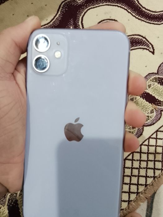 Екі айфон 11 сатылады