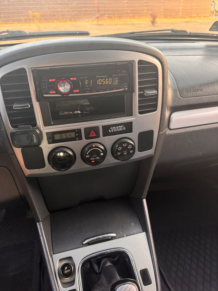 Suzuki Grand Vitara 1.6 Benzina + GPL / 4x4