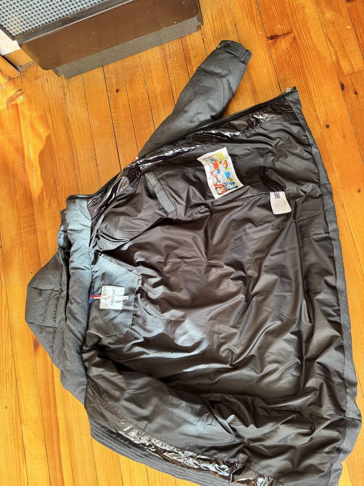 Мъжко яке Moncler