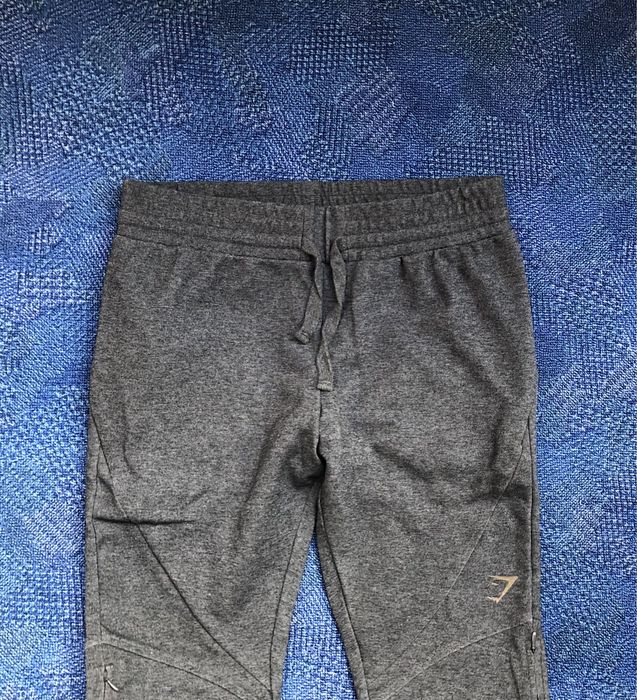 Gymshark ОРИГИНАЛНО долнище - S-M