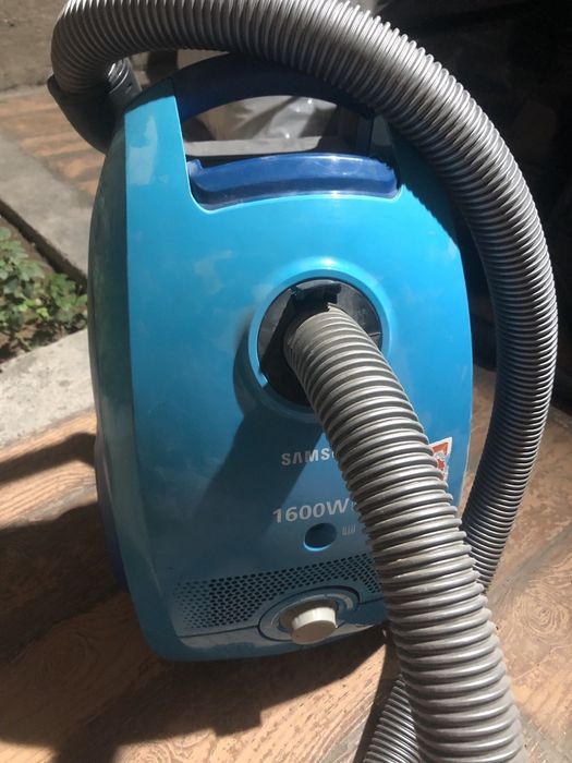 Пылесос Samsung 1600w