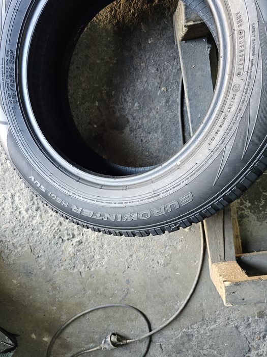 2 anvelope iarna 215 65 16 Falken 6.3mm