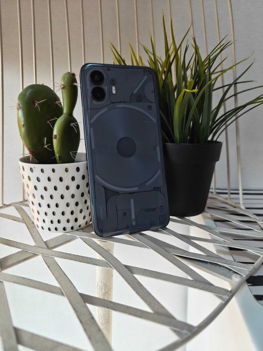 Nothing Phone (2) 12GB / 512GB – като нов!