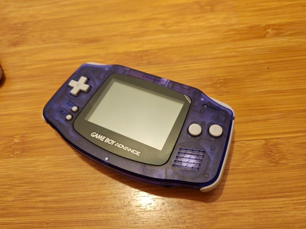 Nintendo Game Boy Advance , Transparente, carcase noi.  GameBoy