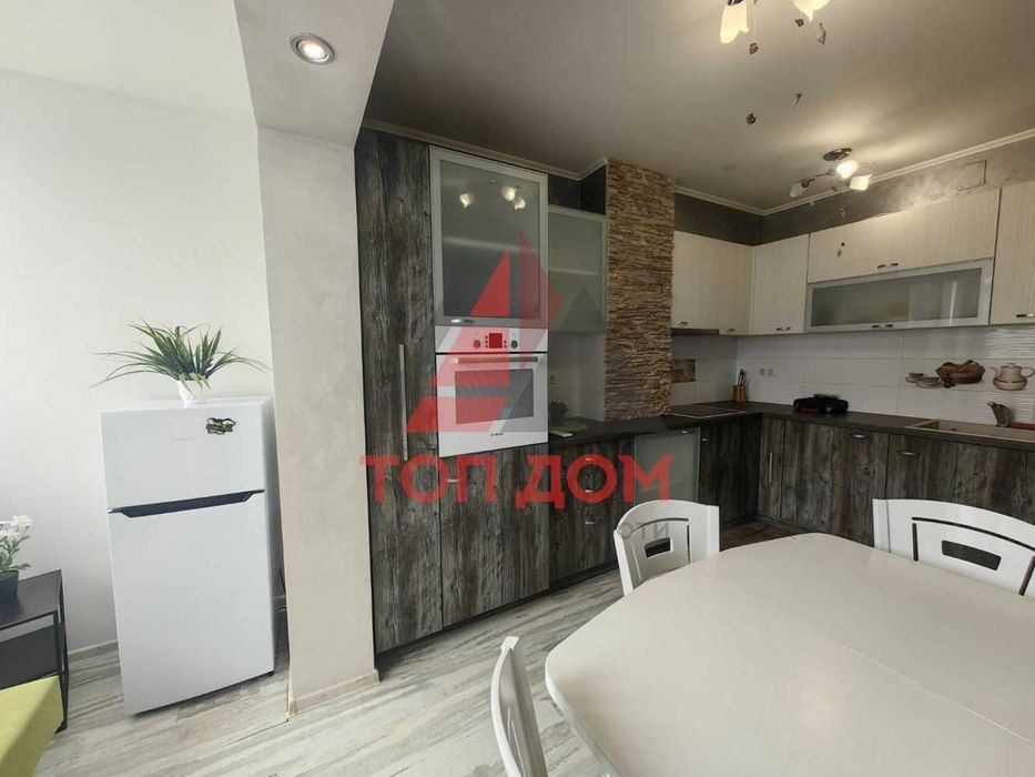 Дава се под наем Двустаен апартамент в Варна, Лятно кино Тракия - 55 кв.м за 459 € - Снимка #1