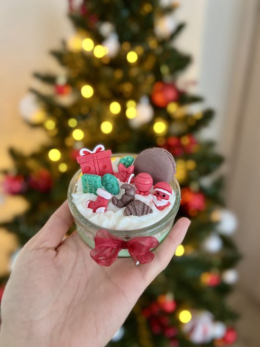 Ароматни коледни свещи