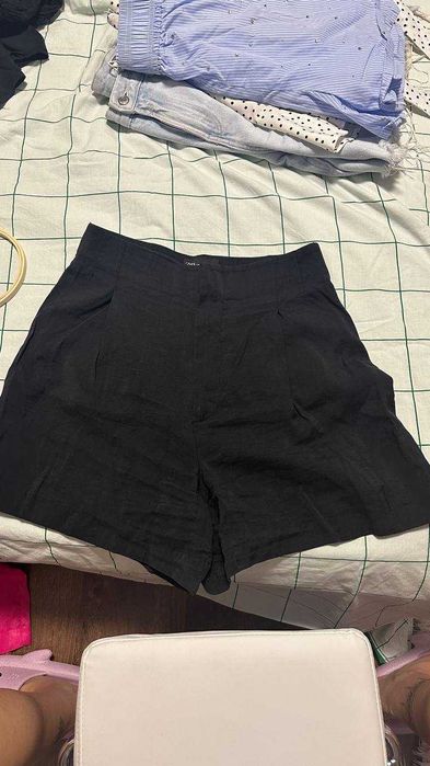 панталони, пола и шорти