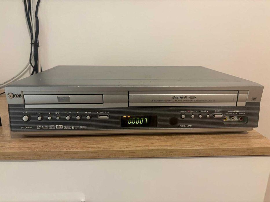 Dvd Combo Vhs - LG DVC6700 - functional! recorder - VCR - VCP