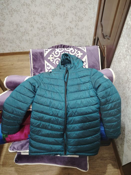 Куртка демисезонная на девочку рост 140см