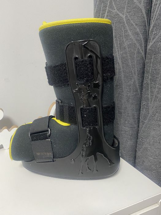 Детска ортеза