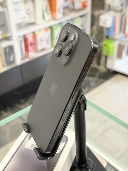 Apple iPhone 15 Pro 128GB Black Titanium