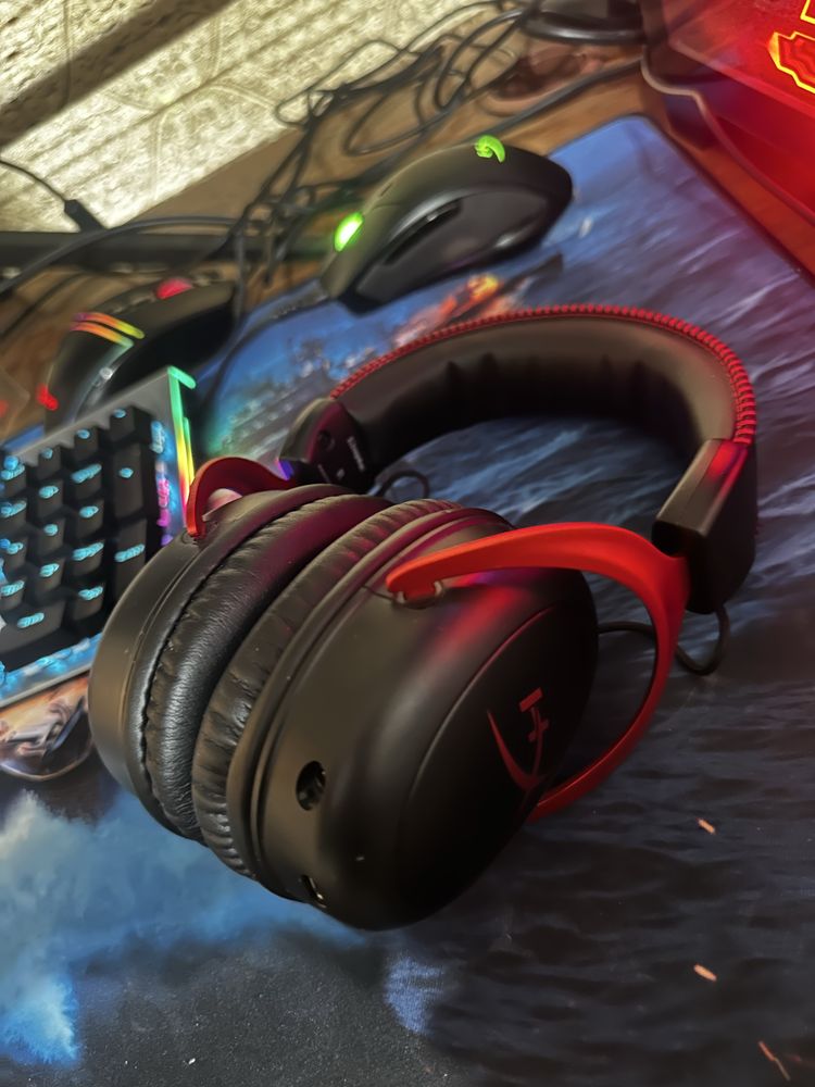 ТОРГ, срочно HyperX Cloud 2, II, ll, | в идеальном состоянии наушники