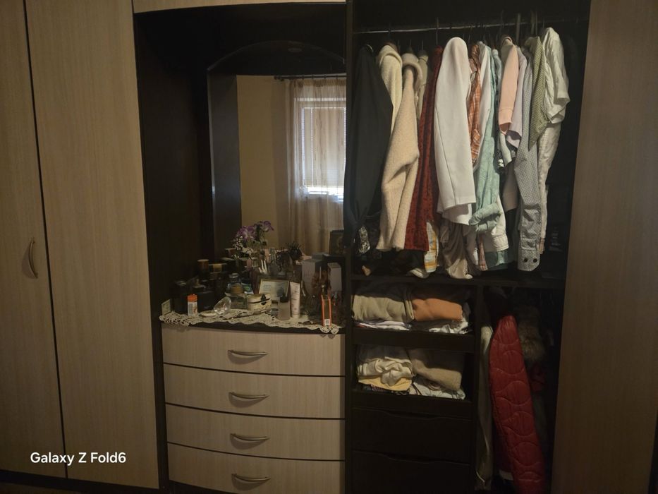 Гардероб избелен дъб с венге