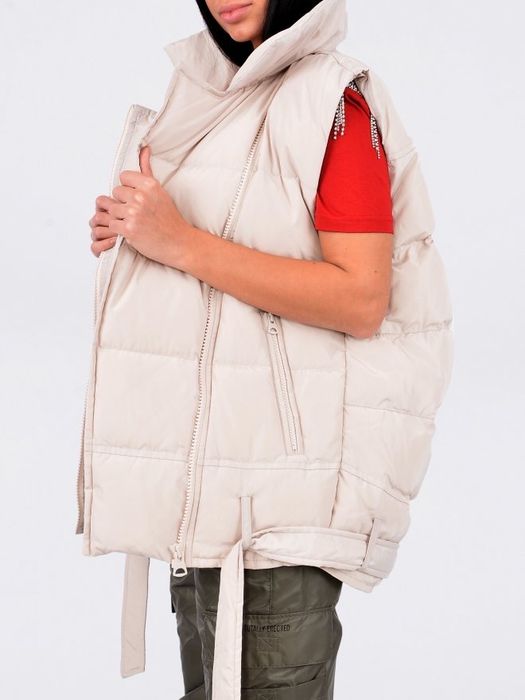Vesta cu puf Miss Sixty