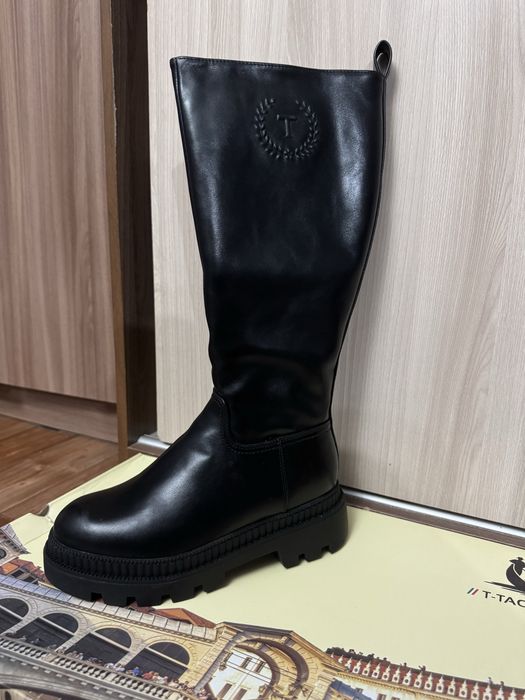 ПРОДАЮ САПОГИ новые зимние