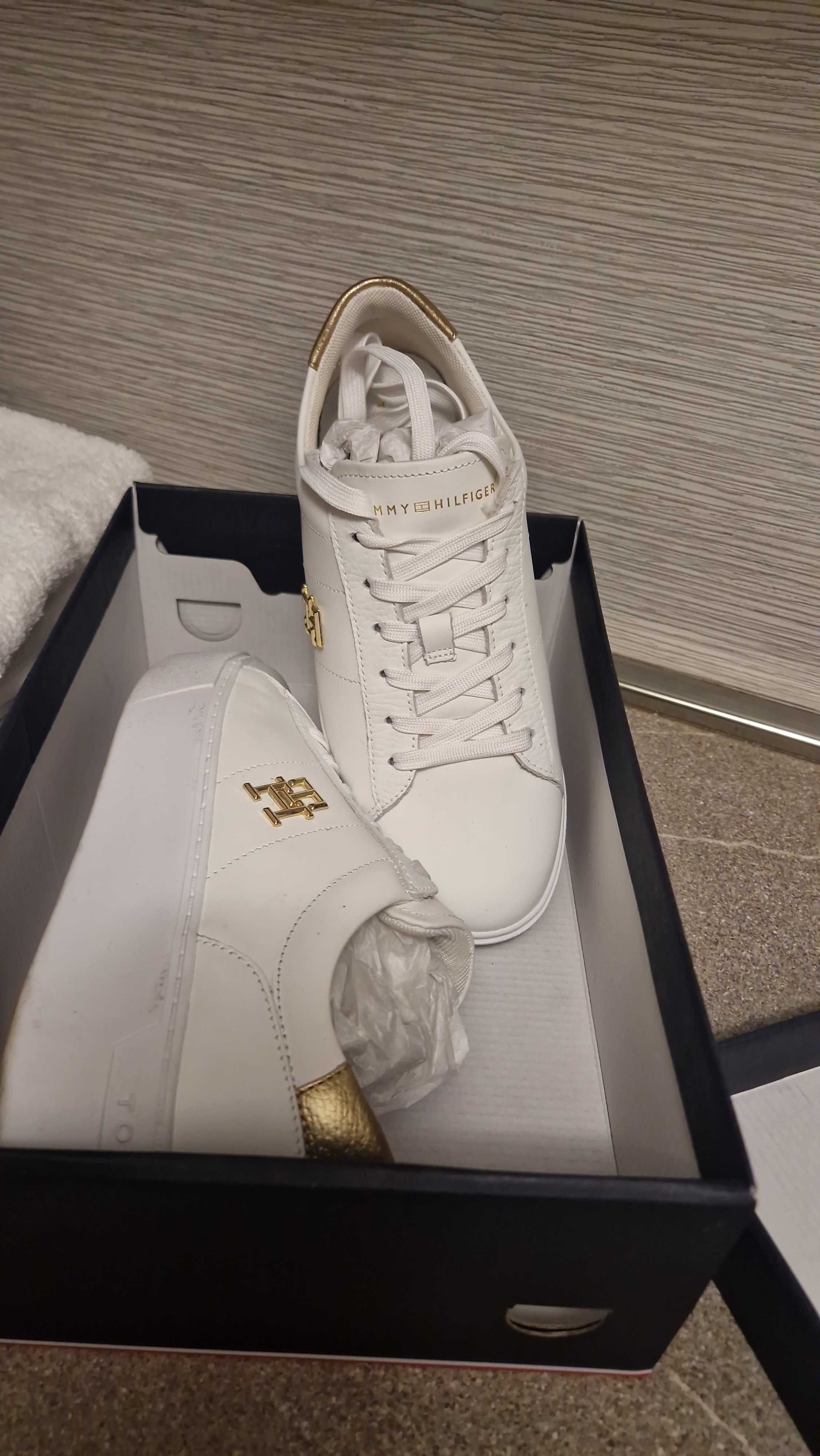 Спортни обувки Tommy HIlfiger