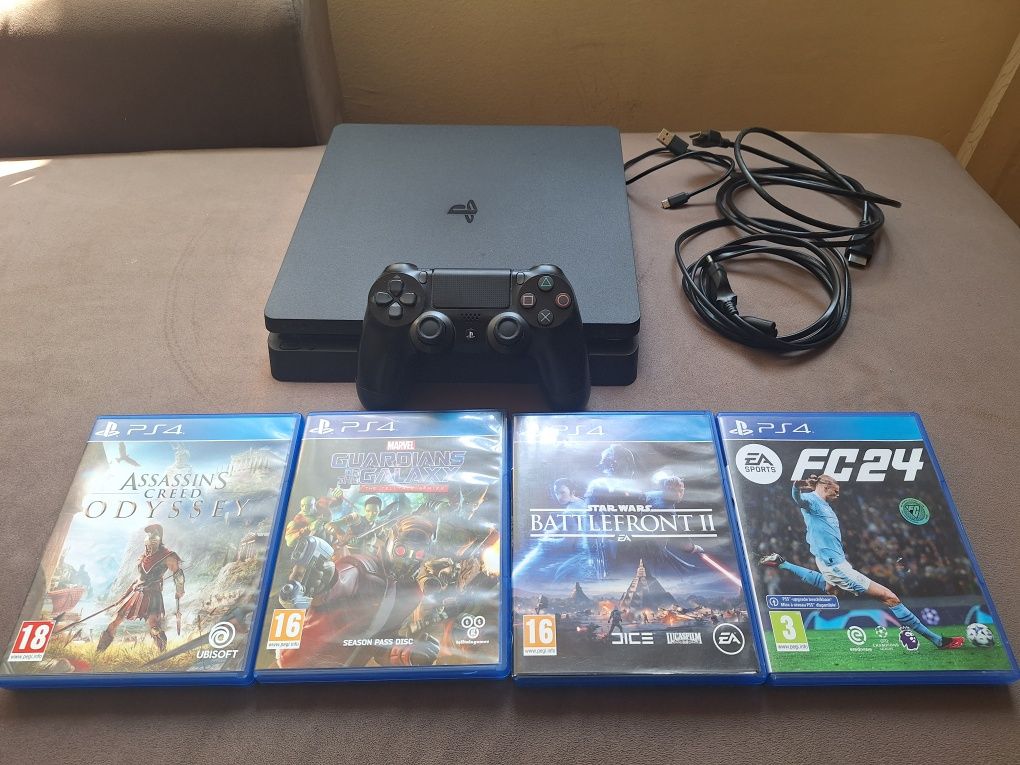 Playstation 4 slim