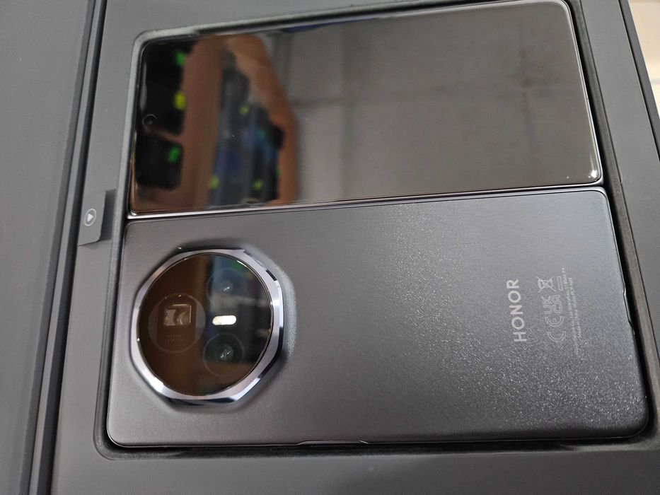 Honor Magic V3 512 Gb nou la cutie.