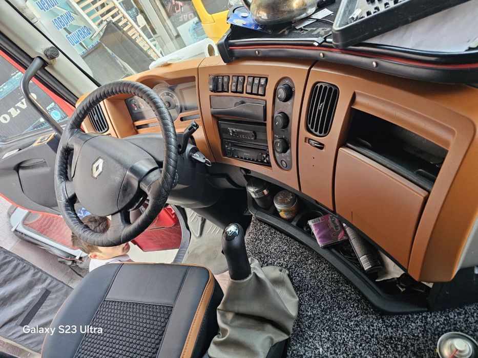 Фура паравоз Renault сатилади