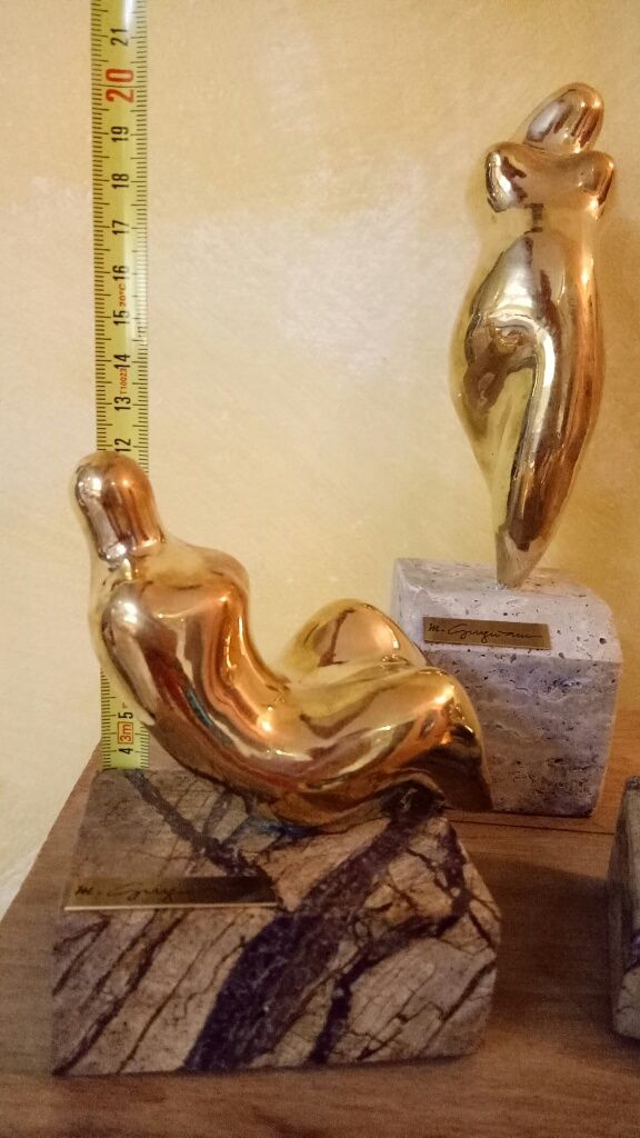 Vind 3 sculpturi din bronz Marcel Guguianu