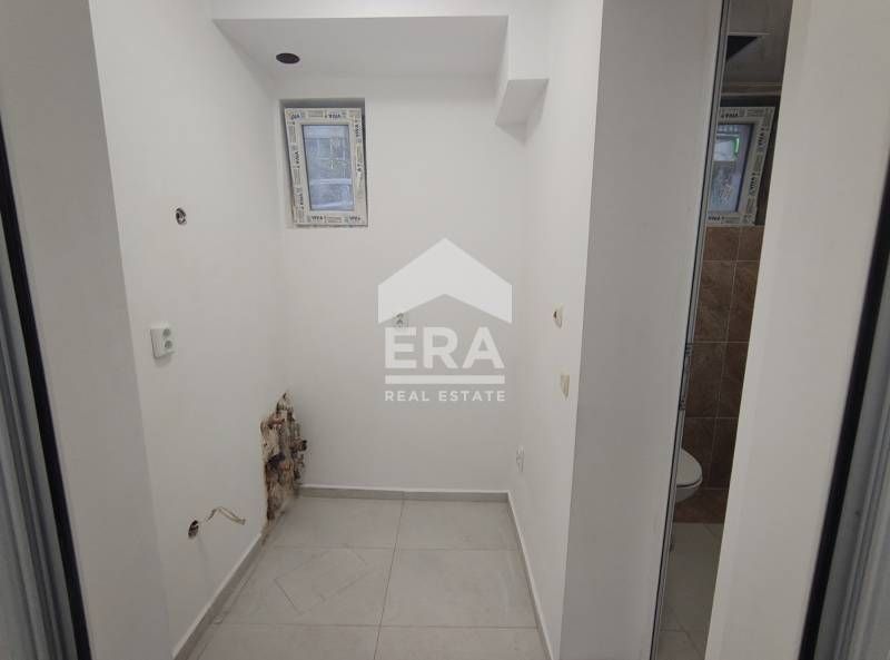 Едностаен, завършен до ключ, югозападен апартамент за продажба, в нова