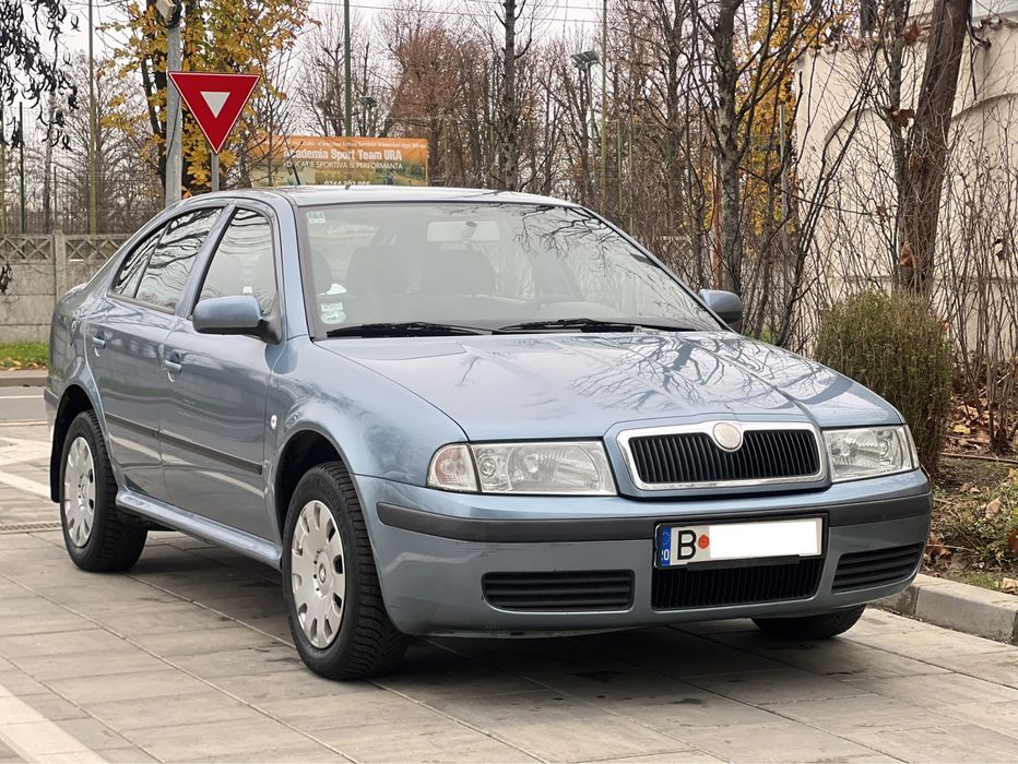 Skoda Octavia Tour 2008 1.6 Benzină 102CP Doar cu 86.000 Km reali!!