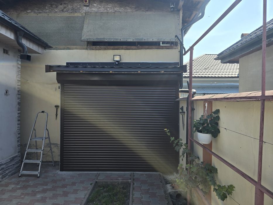 Usi garaj  tip rulou aluminiu